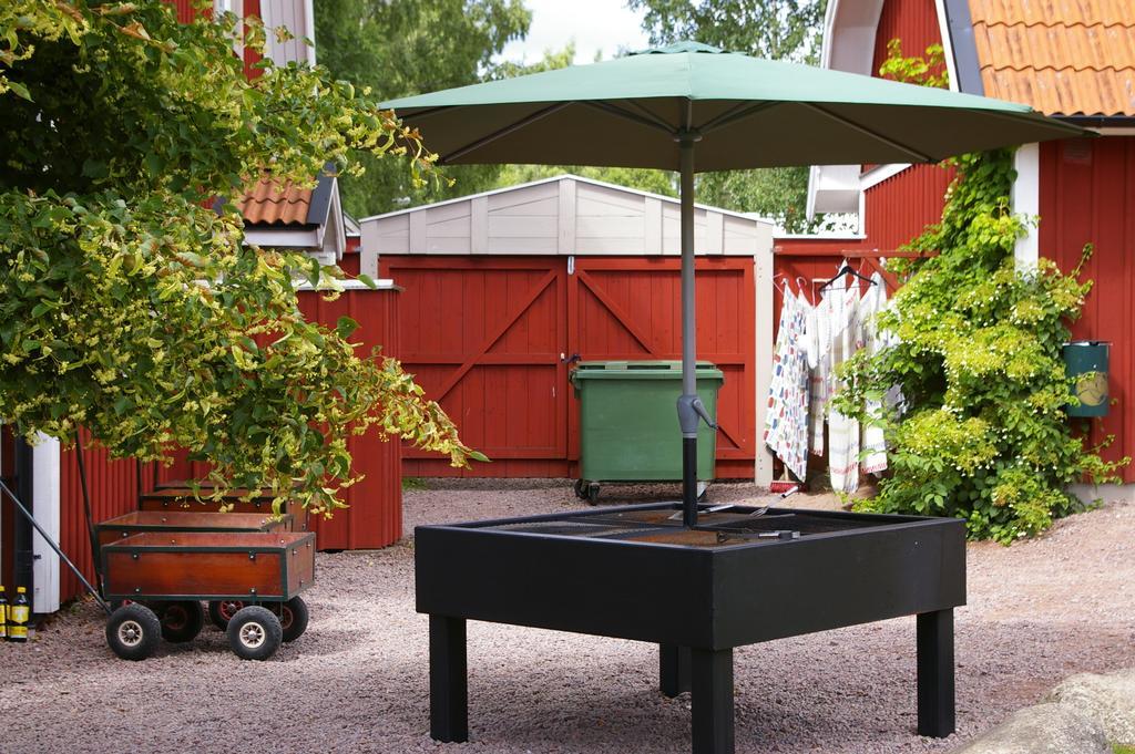 Oxgarden Hotel Vimmerby Exterior foto