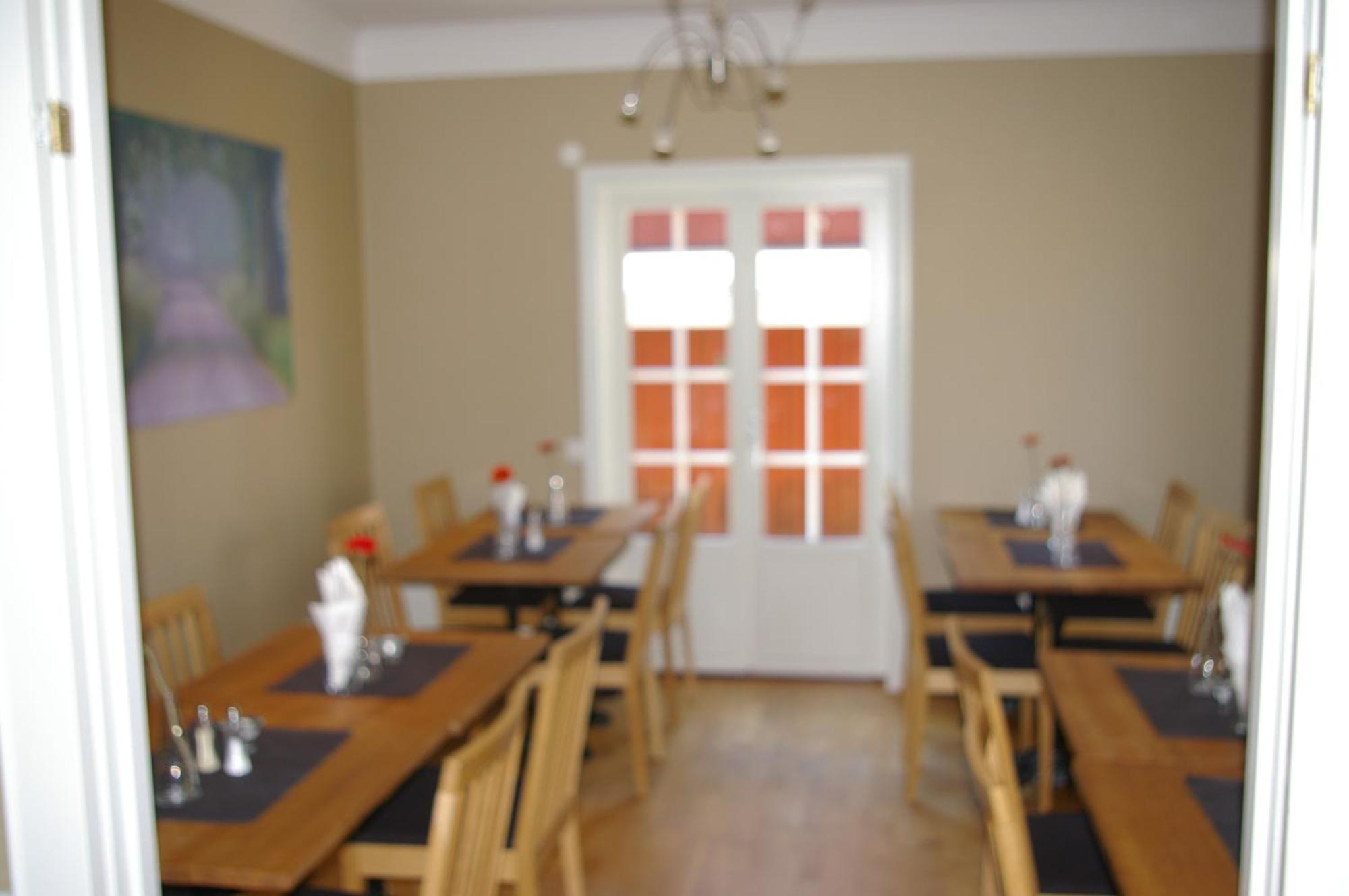 Oxgarden Hotel Vimmerby Exterior foto